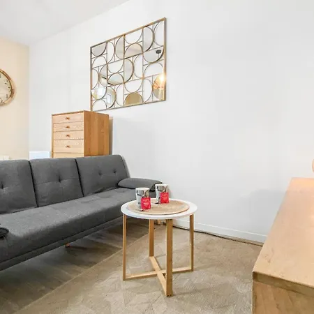 Calypso - Hypercentre - Proche Gare & Tram - Balcon - Wifi Apartment Annemasse Exterior photo