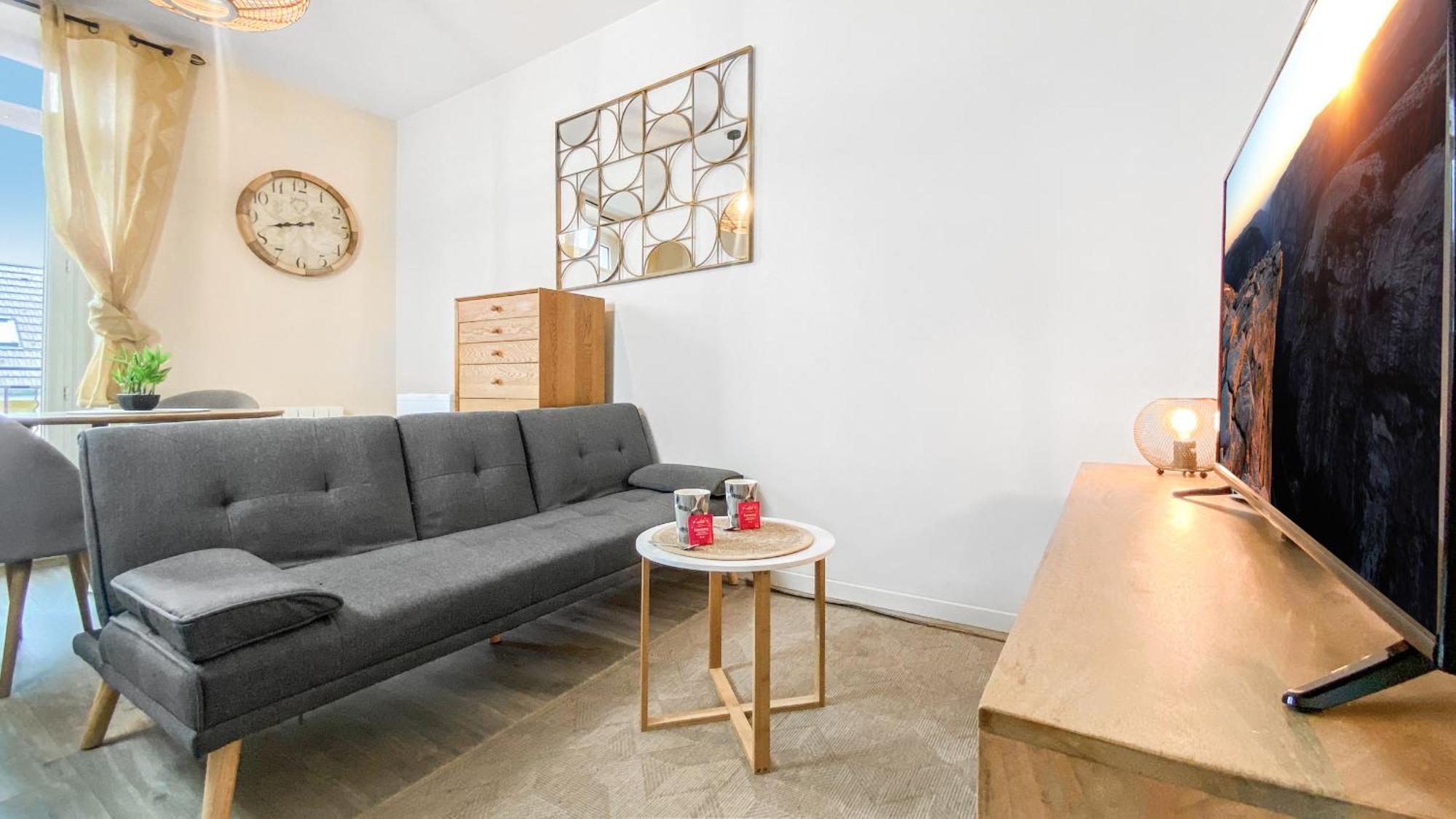 Apartment Calypso - Hypercentre - Proche Gare & Tram - Balcon - Wifi